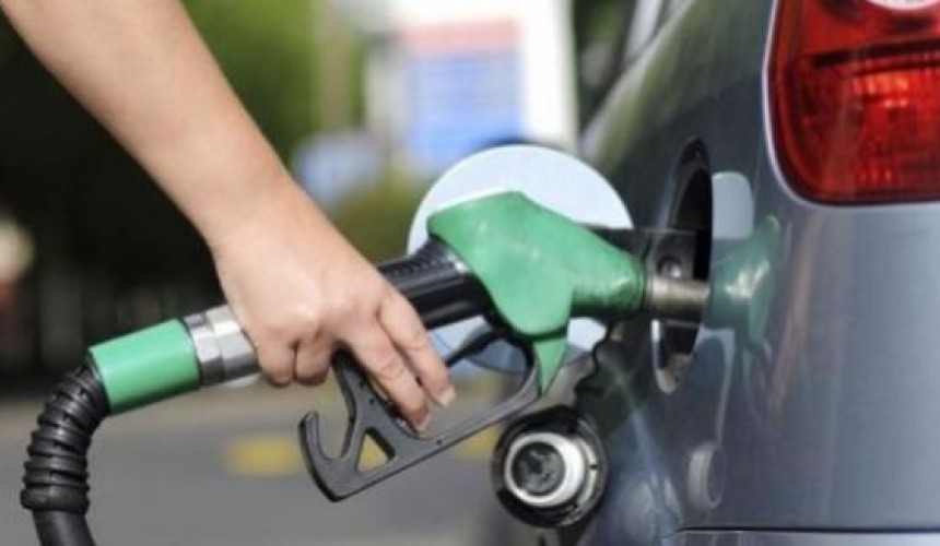 Gasolina e diesel devem começar novembro mais caros no Paraná