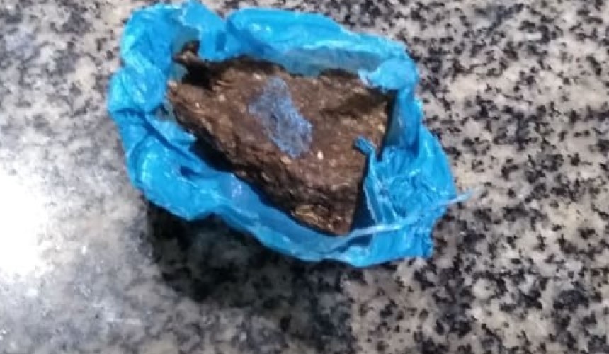 Menores são detidos com droga em Capitão