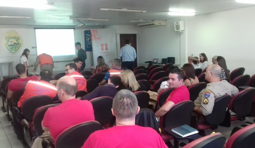 Defesa Civil e Corpo de Bombeiros de Capitão recebem treinamento para casos de emergências em Barragens