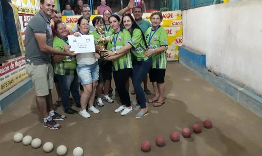 Equipe feminina da Cancha do Nego César é campeã do municipal de bocha