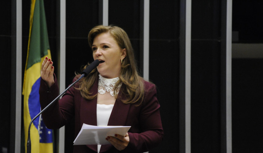 Câmara dos Deputados aprova criação do programa Cidade Amiga do Idoso