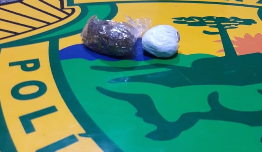 ROTAM apreende usuário de droga em Capitão
