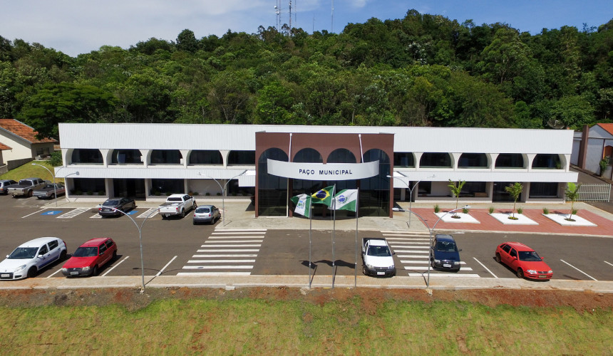 Lideranças reinauguram prefeitura de Nova Prata do Iguaçu