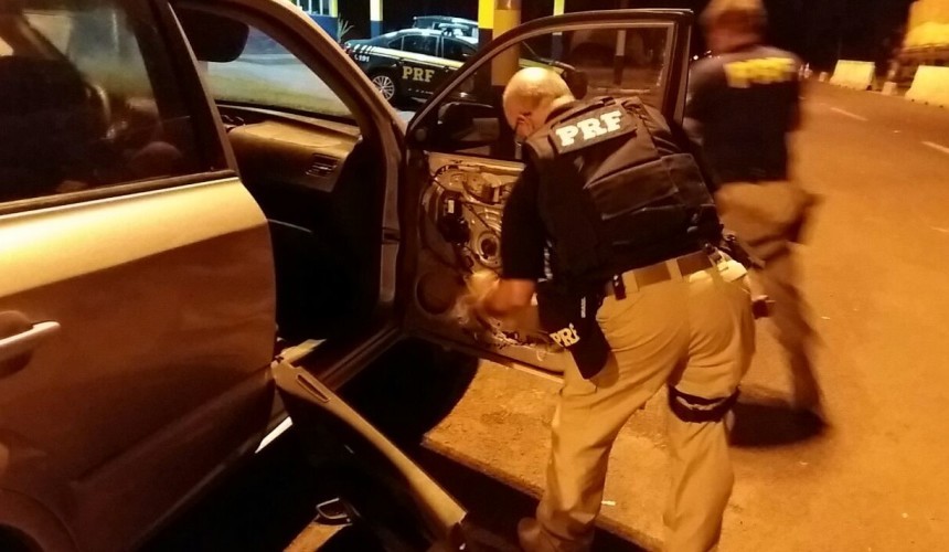 Cadeirante é preso transportando 59 Kg de maconha em veiculo com placas de Capitão