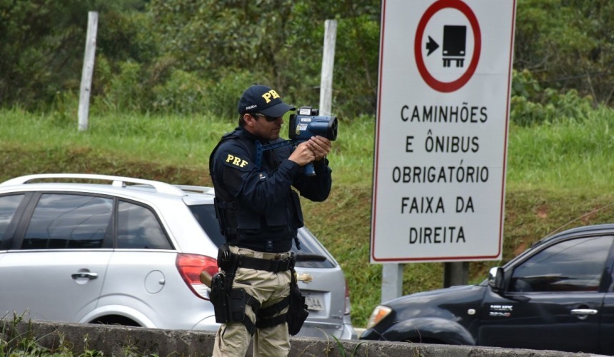 PRF inicia Operação Ano Novo e intensifica fiscalizações nas rodovias da região