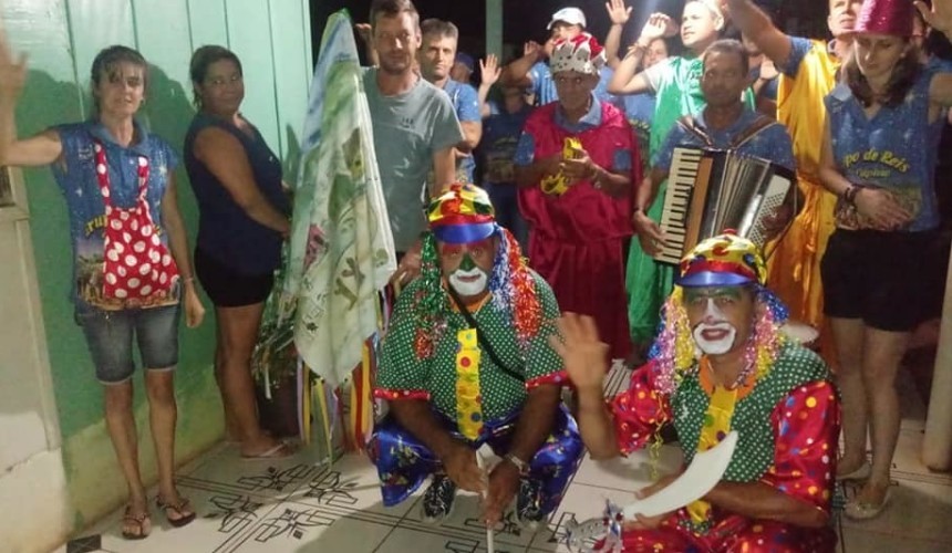 Folia de Reis visita famílias em Alto Alegre e Linha São Brás em Capitão