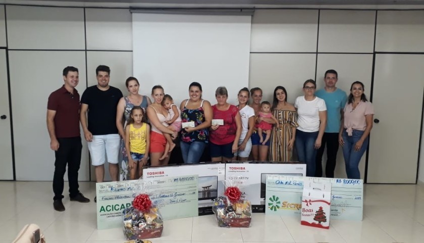 ACICAP realiza entrega dos prêmios das promoções de fim de ano