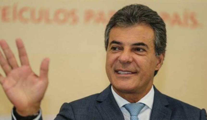 Justiça decreta a prisão preventiva de ex-governador do Paraná, Beto Richa
