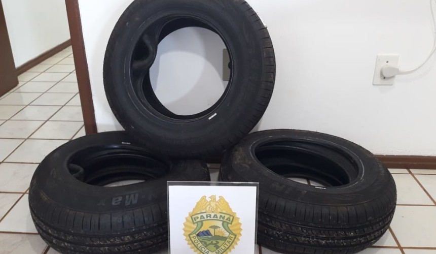 Apreensão de pneus contrabandeados em Nova Prata do Iguaçu