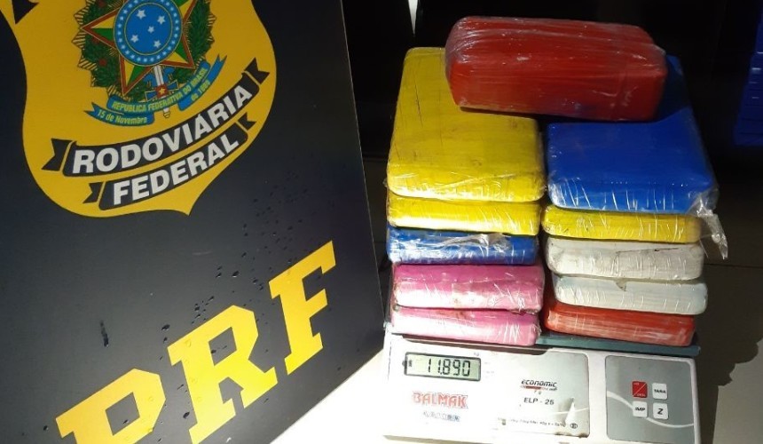 PRF apreende cocaína e maconha em Lindoeste