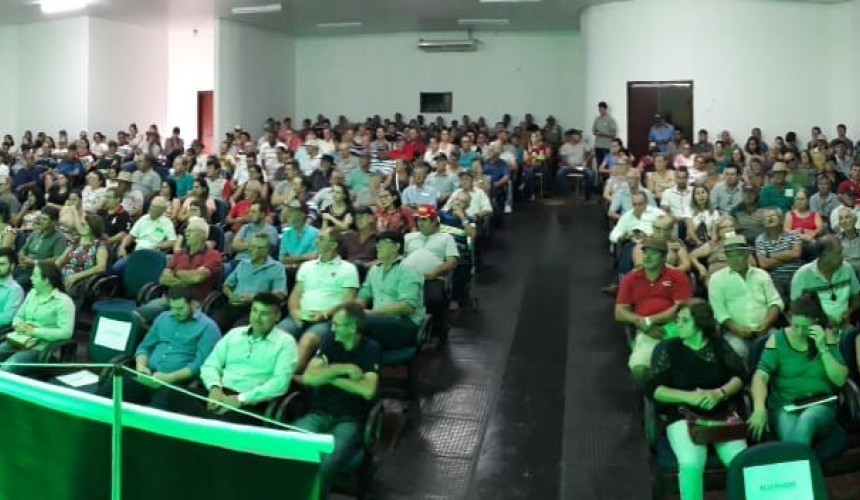 Assembleia Sicredi de Capitão é sucesso de público