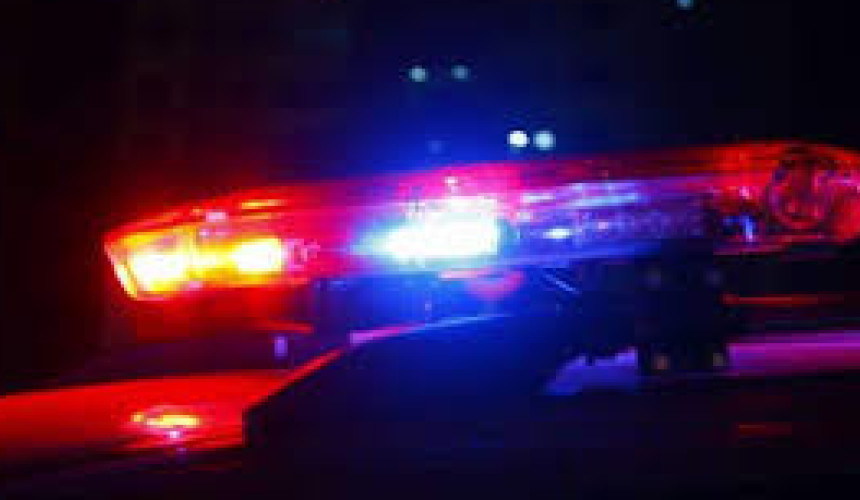 Homem com mandado de prisão em aberto e preso em bar Capitão