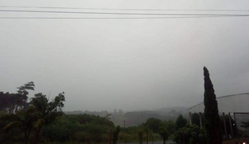 Defesa Civil emite novo alerta de temporal para a região