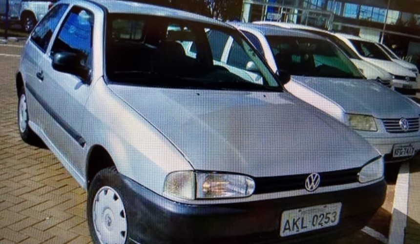 Mulher continua a procura  de veículo furtado na madrugada de quarta-feira(13) em Lindoeste