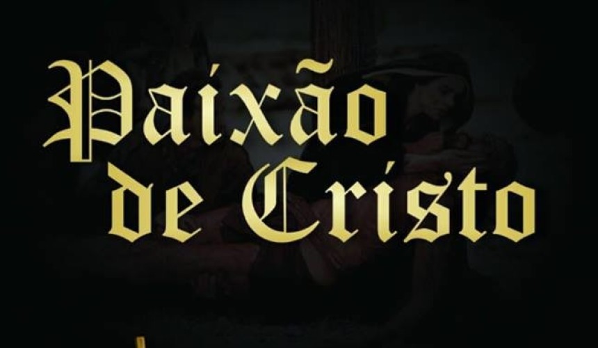 Jovens organizam a encenação da Paixão de Cristo em Capitão