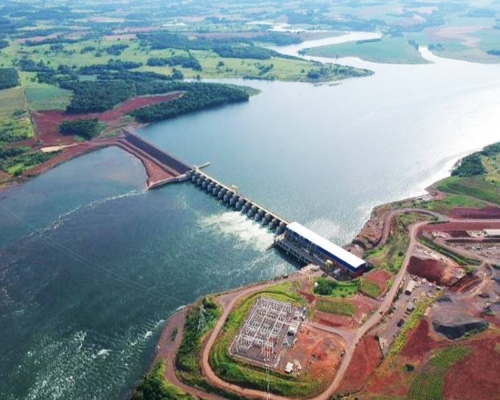 Usina Hidrelétrica do Baixo Iguaçu opera com força total