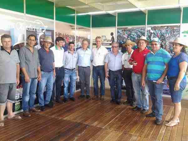 Agricultores de Capitão no Show Rural em Cascavel